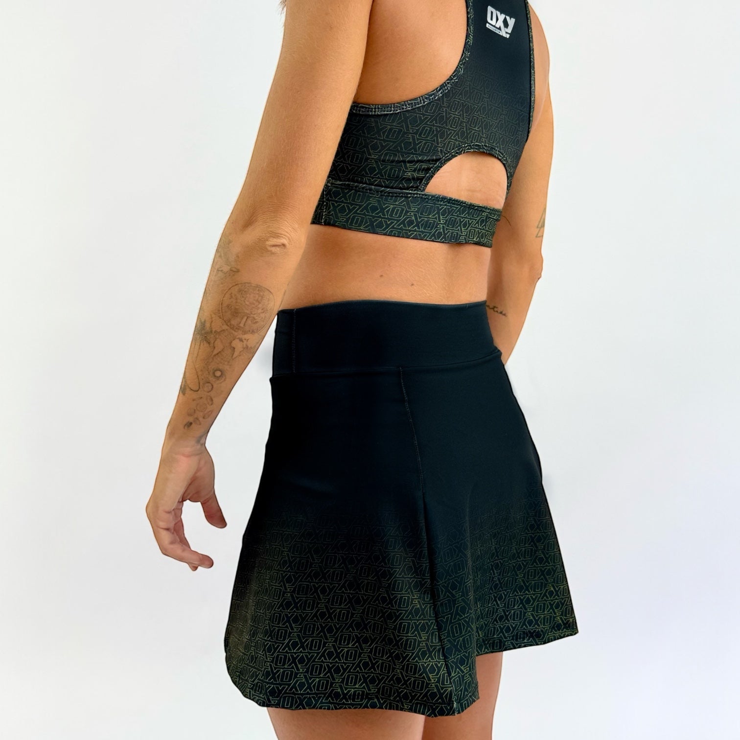 SAIA / SHORTS FEMININO OXY PRETA