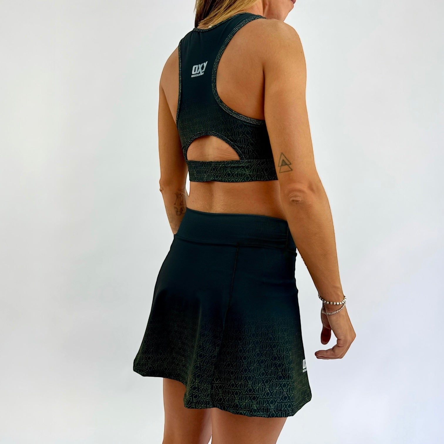 TOP OXY PRETO